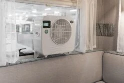 Eurom Split Airco AC3201 E -Camping Gasstel Winkel Eurom AC3201E split airco 6