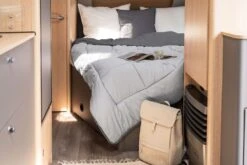 Walra Travel Bed-In-Bag 240X200 -Camping Gasstel Winkel WALRATRAVEL DV 140X200 LIGHTGREY ANTHRACITE SF