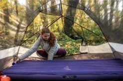 Exped Megamat Ultra LXW Aubergine -Camping Gasstel Winkel exped megamat ultra lxw aubergine gebruik