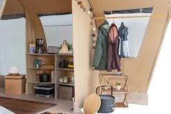 Karsten Tunneltent Imperia - Beige -Camping Gasstel Winkel imperia afb. 4